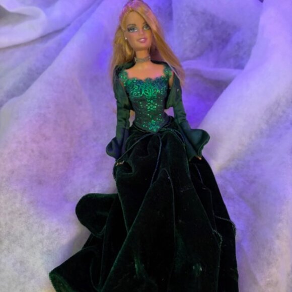 Special Edition Barbie Doll - Picture 5 of 7